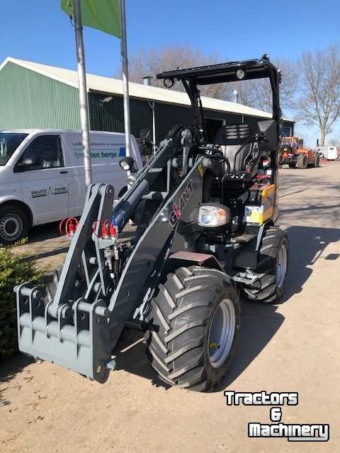 Wheelloader Giant 2300 HD