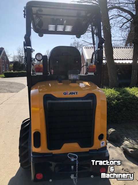 Wheelloader Giant 2300 HD