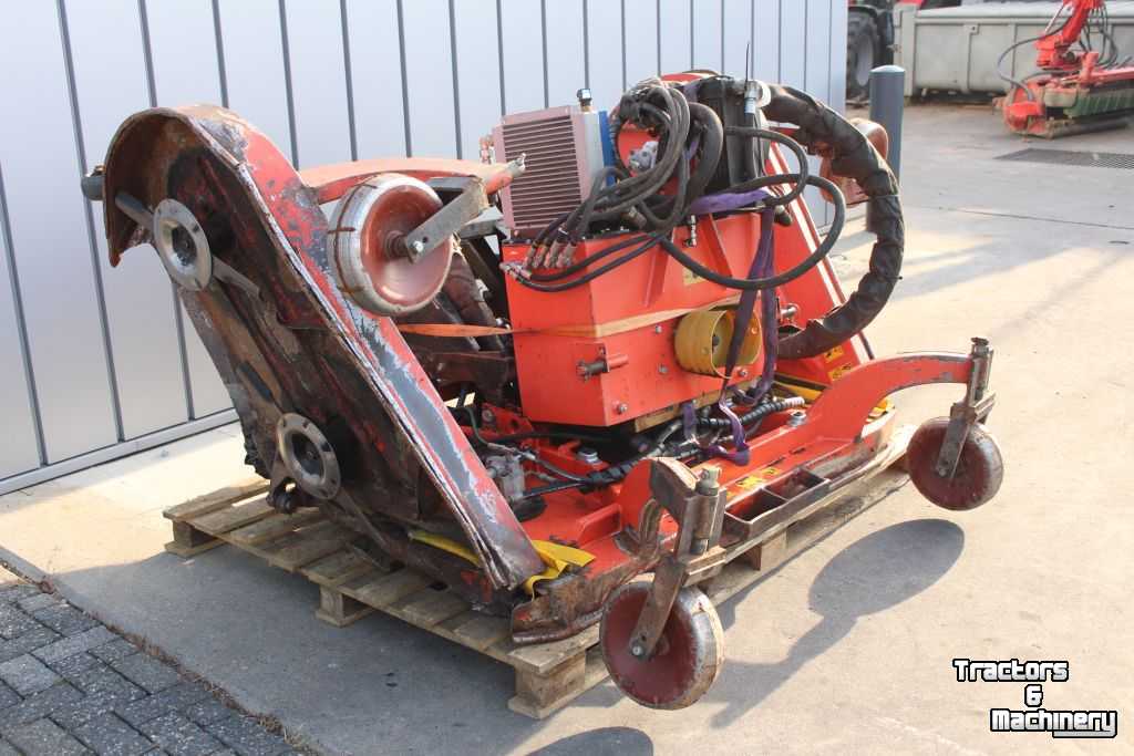 Mower  Loipfinger R400M cirkelmaaier / Sichelmäher / mower / maaidek