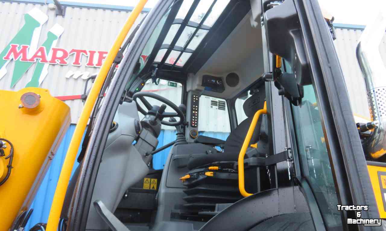 Wheelloader JCB TM320S Telelader