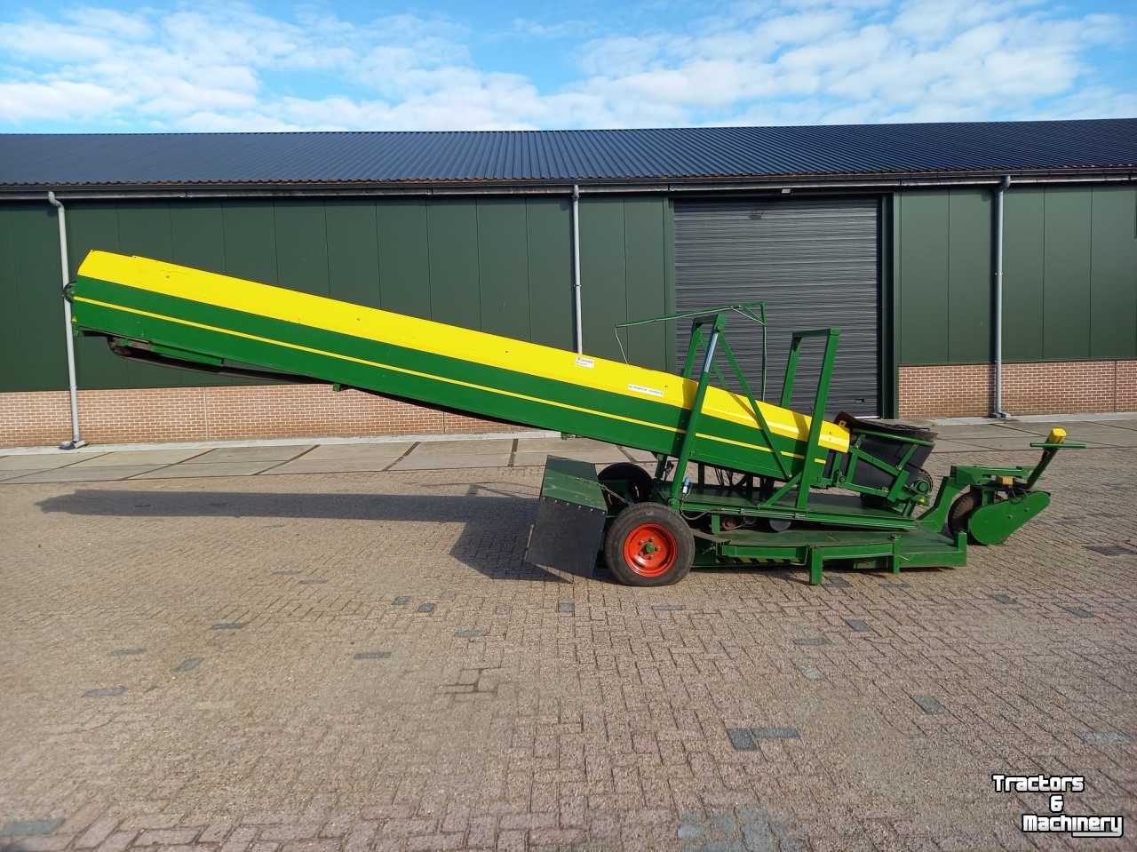 Telescopic storeloader Visser Hallenvuller KB