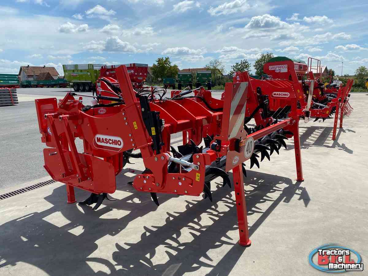 Deep subsoiler Maschio Artiglio Tiefenlockerer 2,5 m und 3 m