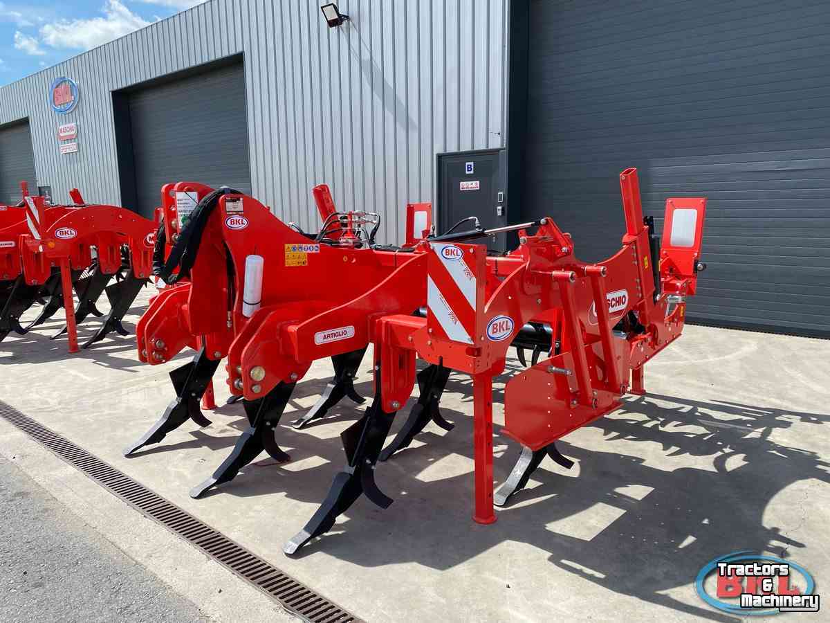 Deep subsoiler Maschio Artiglio Tiefenlockerer 2,5 m und 3 m