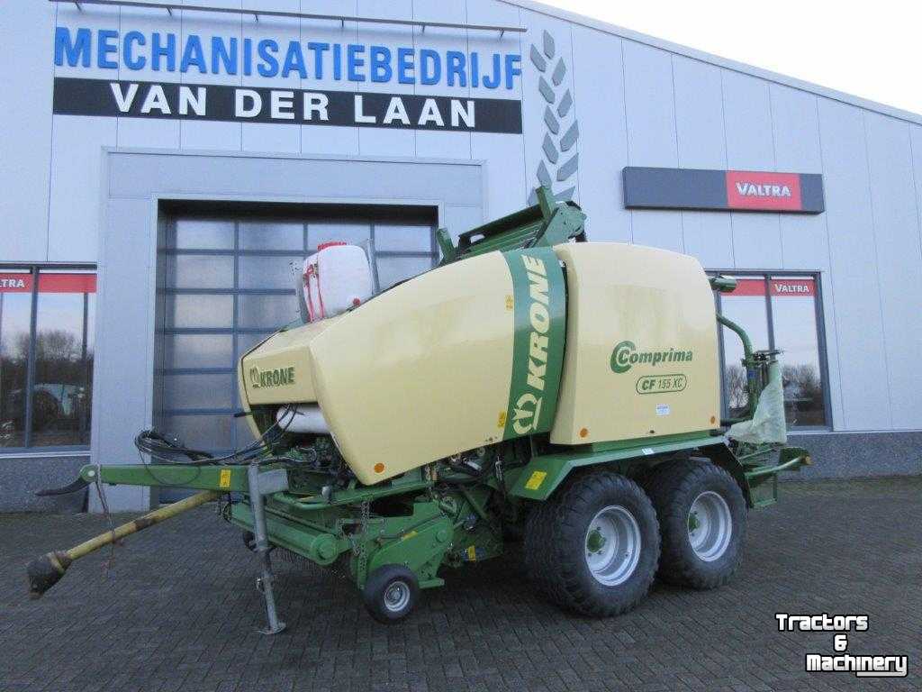 Balers Krone Comprima CF 155 nieuwe riem