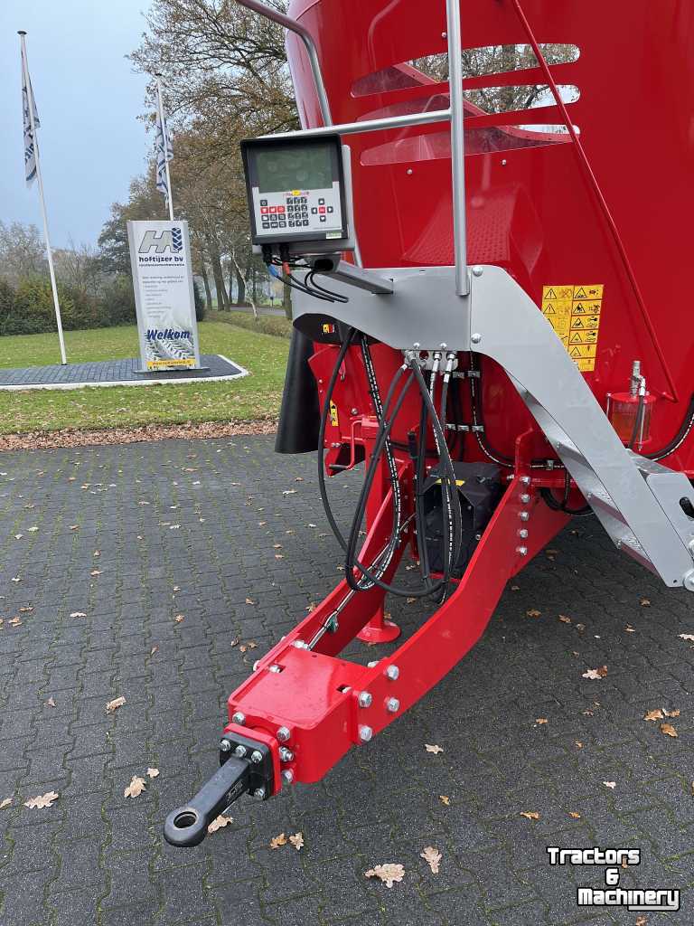 Vertical feed mixer Peecon Biga Future Wide Body