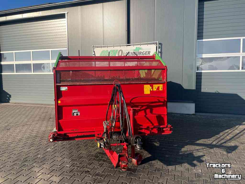 Silage-block distribution wagon Strautmann BVW blokkenwagen