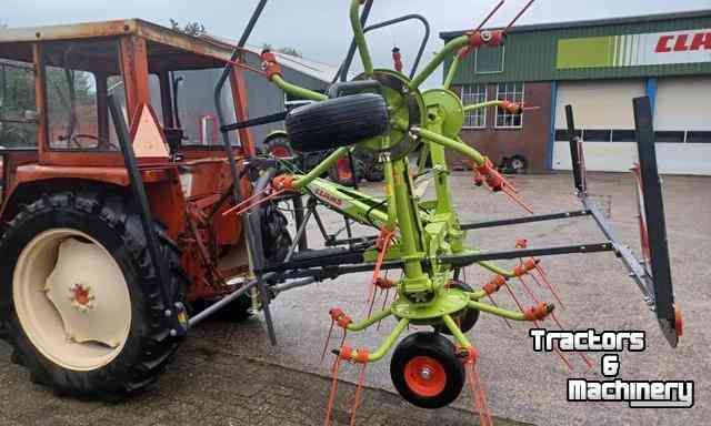 Tedder Claas Volto 45