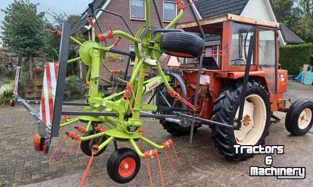 Tedder Claas Volto 45