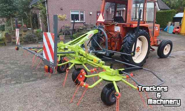 Tedder Claas Volto 45