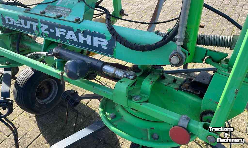 Tedder Deutz-Fahr KH 3.64 DN Schudder