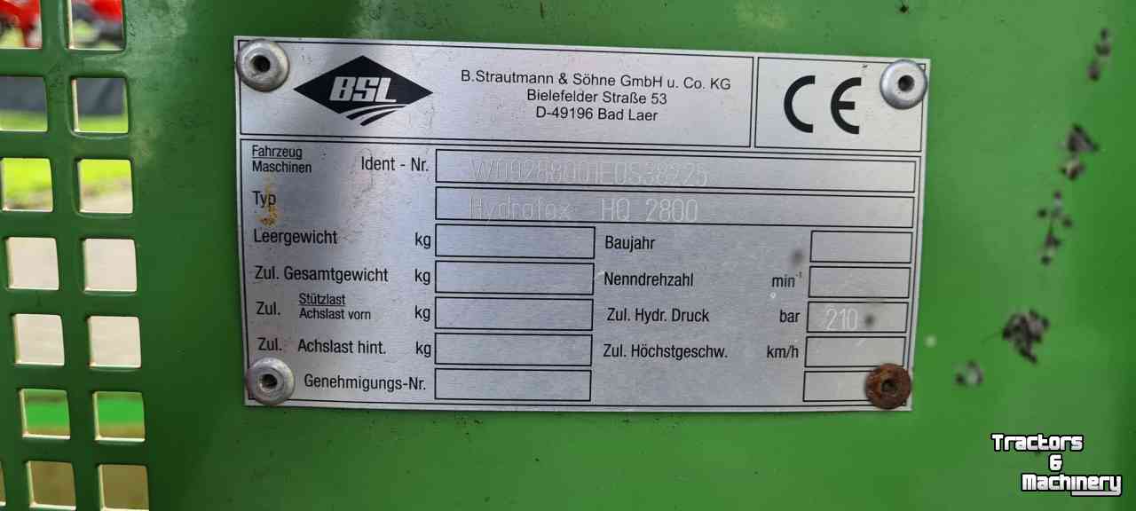 Silage block-cutter Strautmann HQ2800 met hefmast