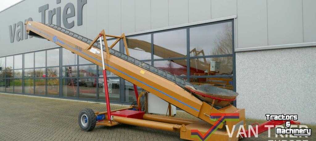 Telescopic storeloader Breston Z18-80XW hallenvuller