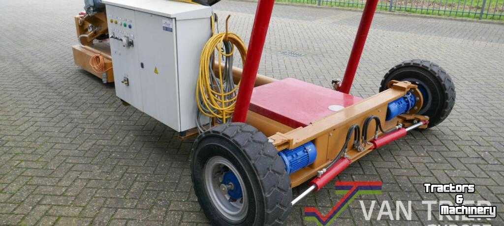 Telescopic storeloader Breston Z18-80XW hallenvuller