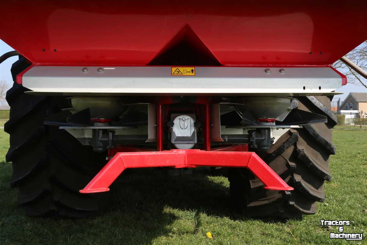 Fertilizer spreader Tulip SX4