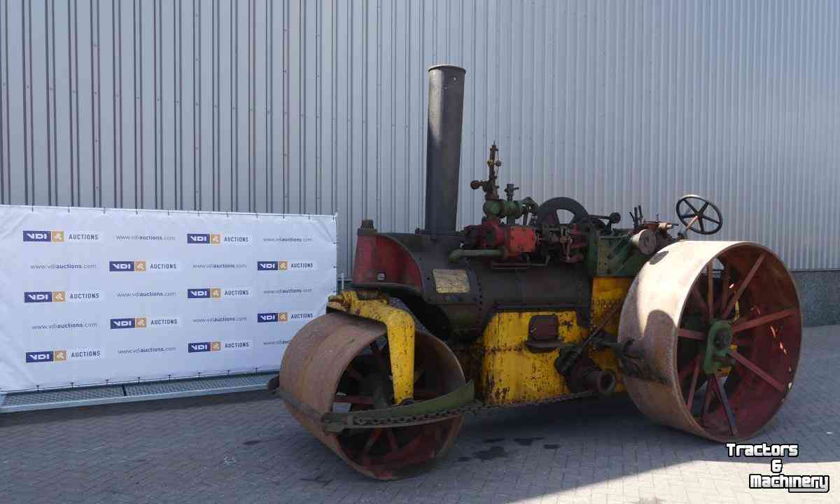 Tractors  Waterous Engine Works Co, Steam Road Roller / Stoomaangedreven motor / Stoommachine