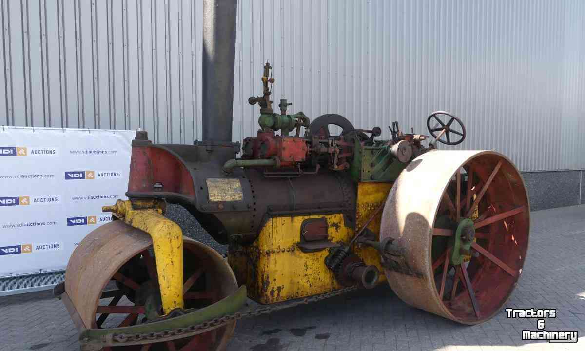 Tractors  Waterous Engine Works Co, Steam Road Roller / Stoomaangedreven motor / Stoommachine