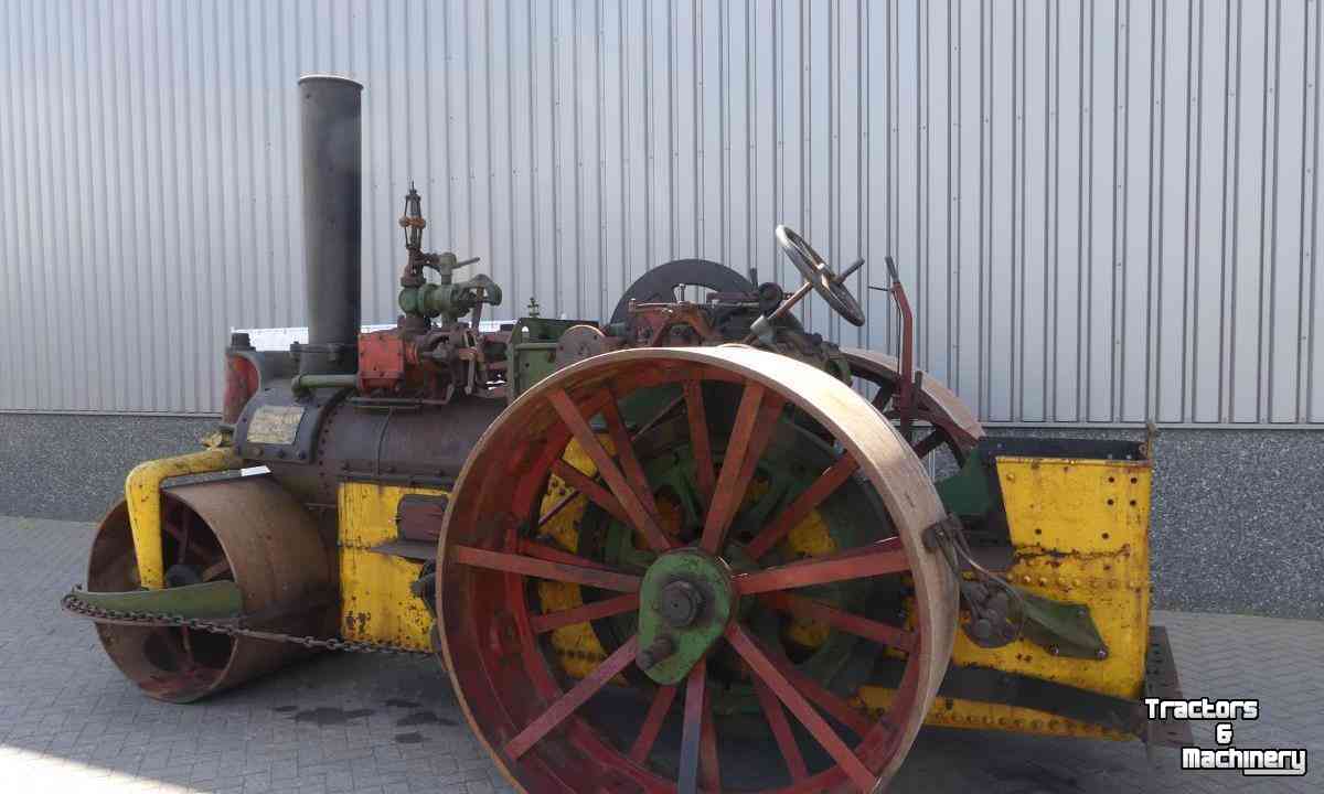 Tractors  Waterous Engine Works Co, Steam Road Roller / Stoomaangedreven motor / Stoommachine