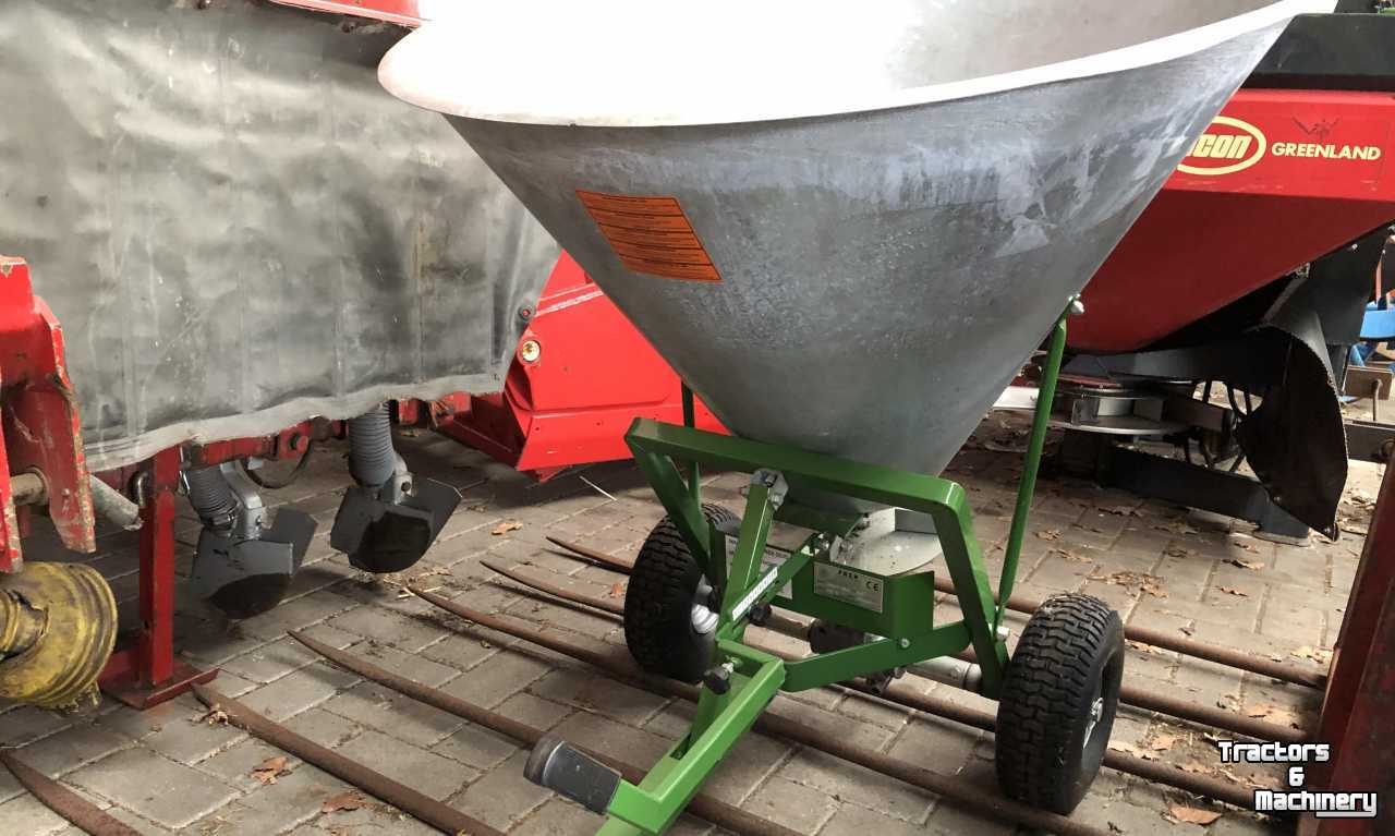 Fertilizer spreader  Faza Pendelstrooier Kunstmeststrooier