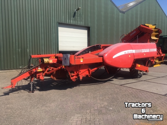 Potato harvester Grimme GZ1700 DL1 Aardappelrooier Potato Harvester