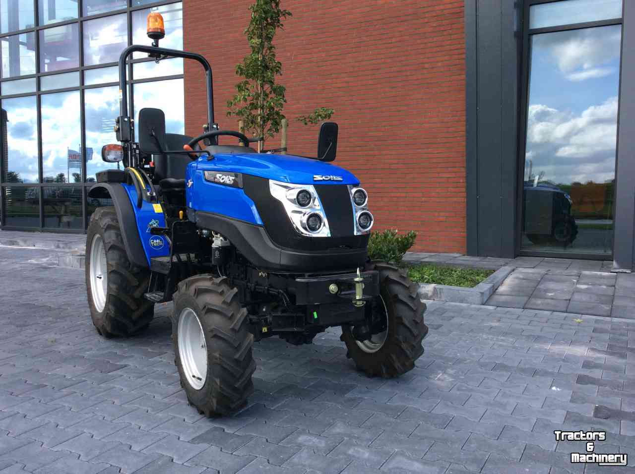 Horticultural Tractors Solis 26 STD