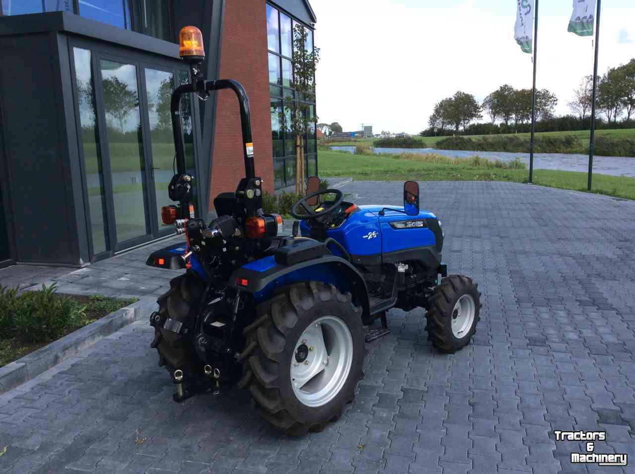 Horticultural Tractors Solis 26 STD