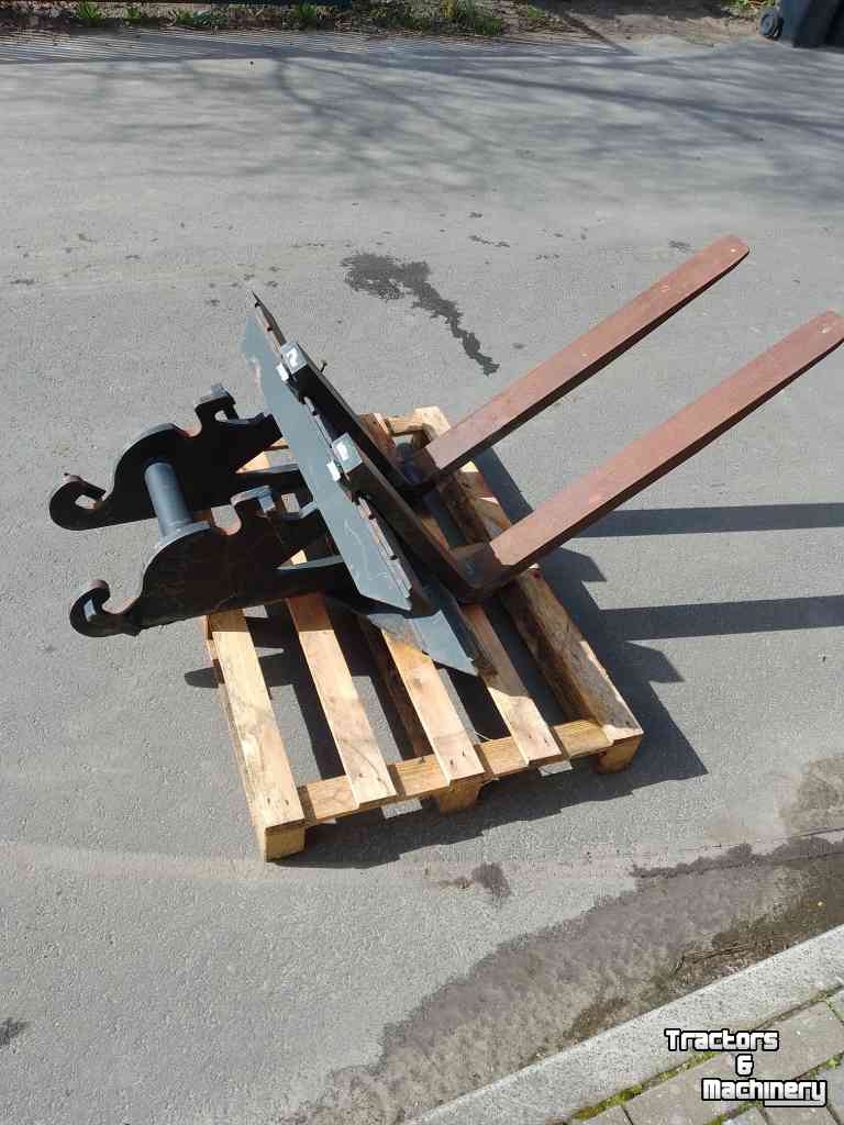 Pallet Forks  zware palletvorken met CW10 aansluiting