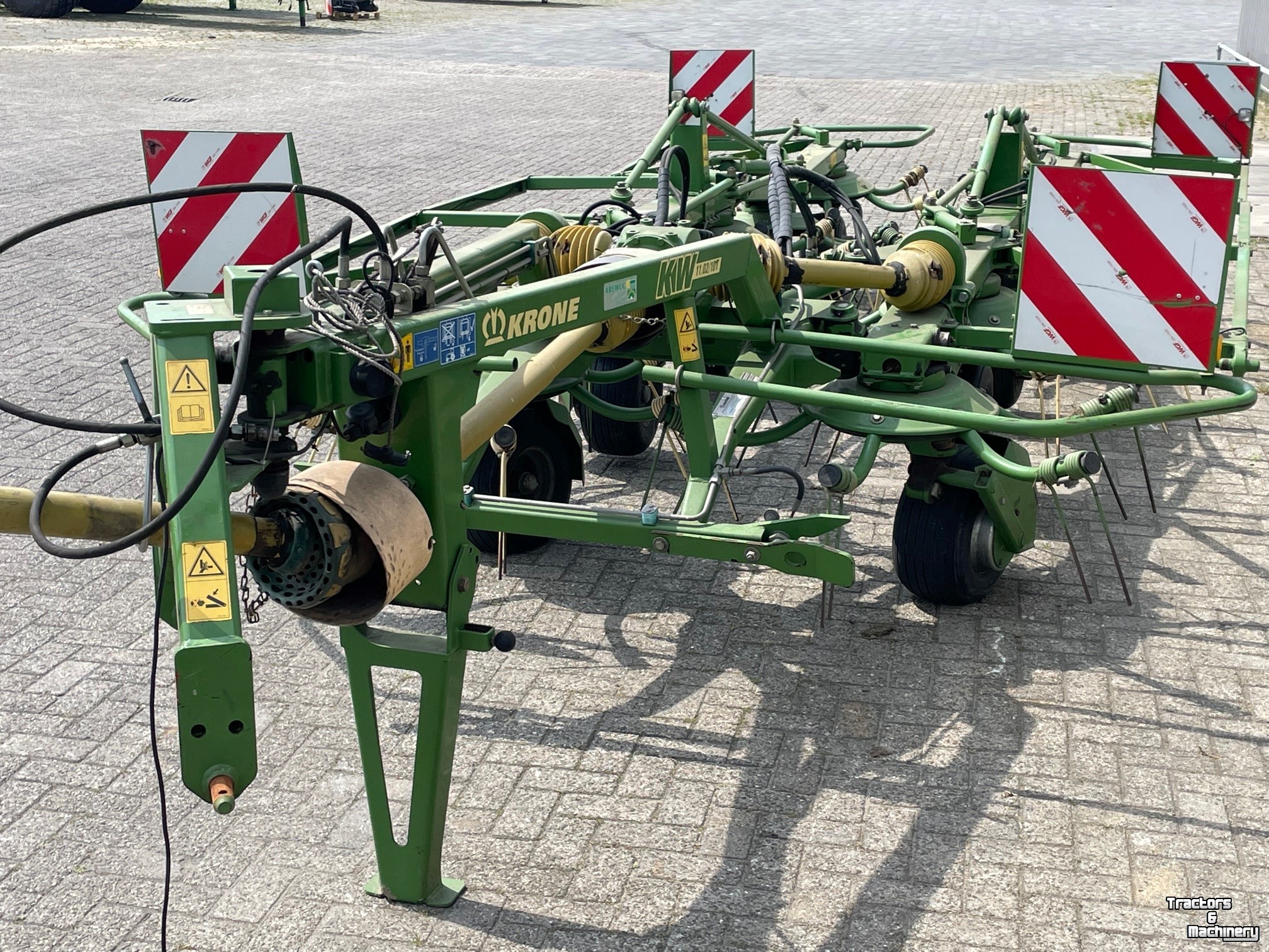 Tedder Krone KW 11.02/10 T Schudder