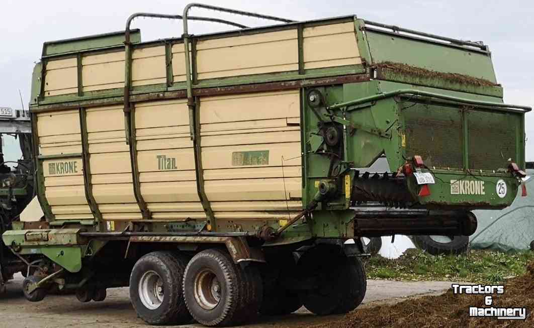 Self-loading wagon Krone Titan 6/36