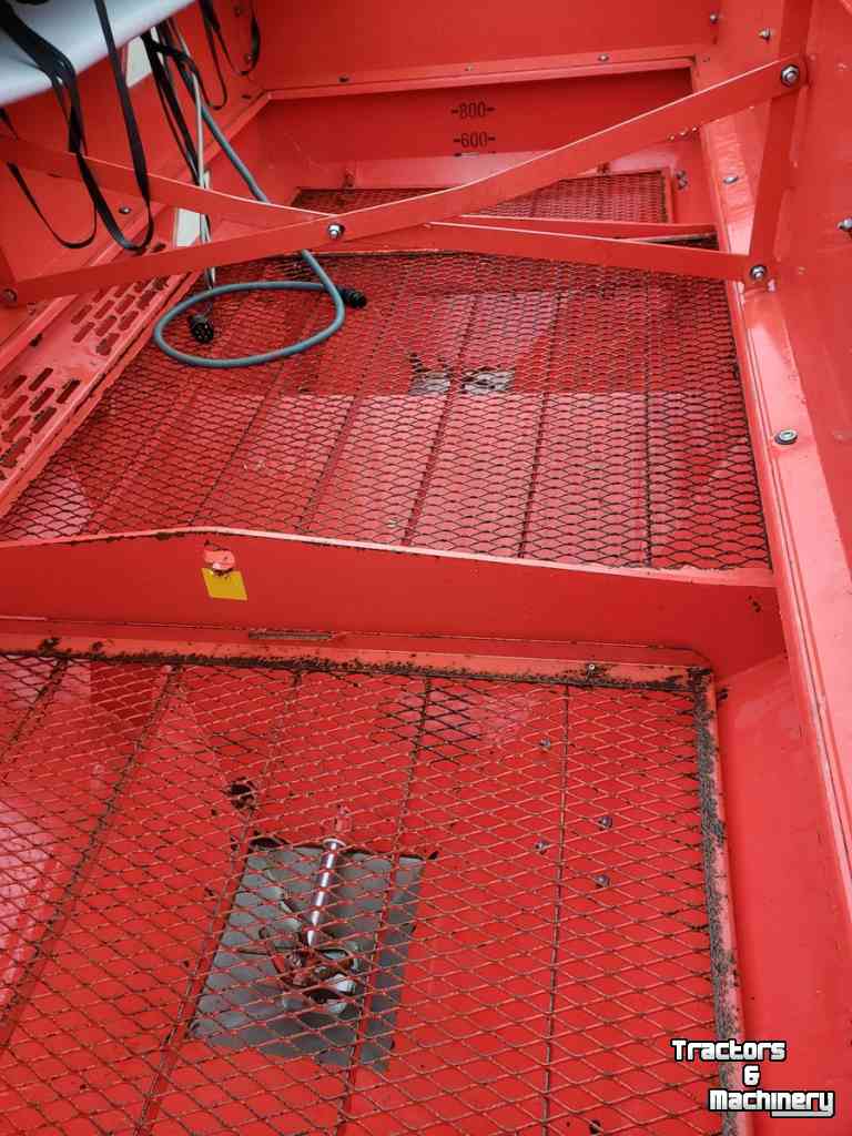 Fertilizer spreader Rauch Axera/MW1101