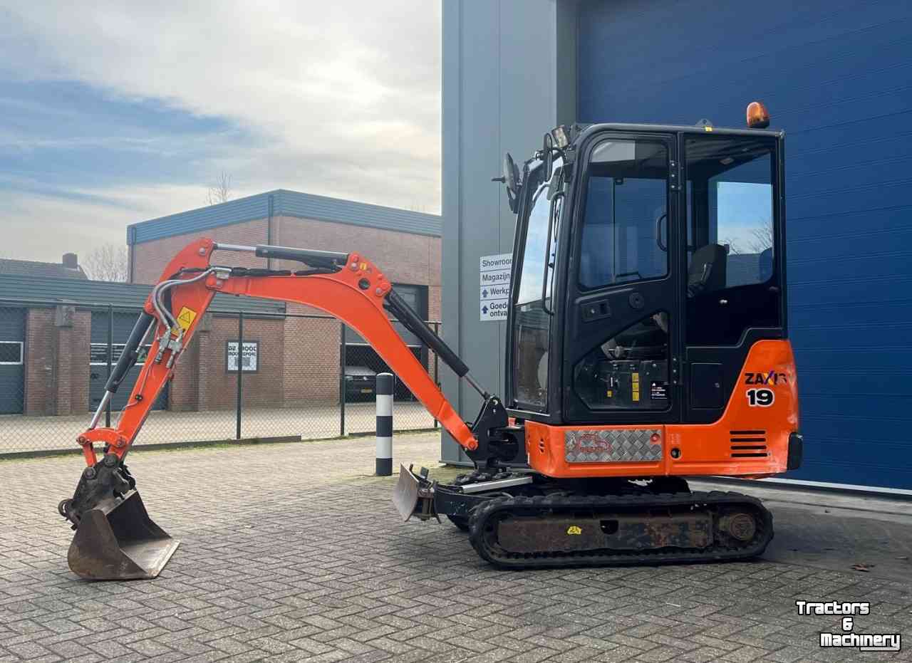 Mini-Excavator Hitachi ZX19-5A CR