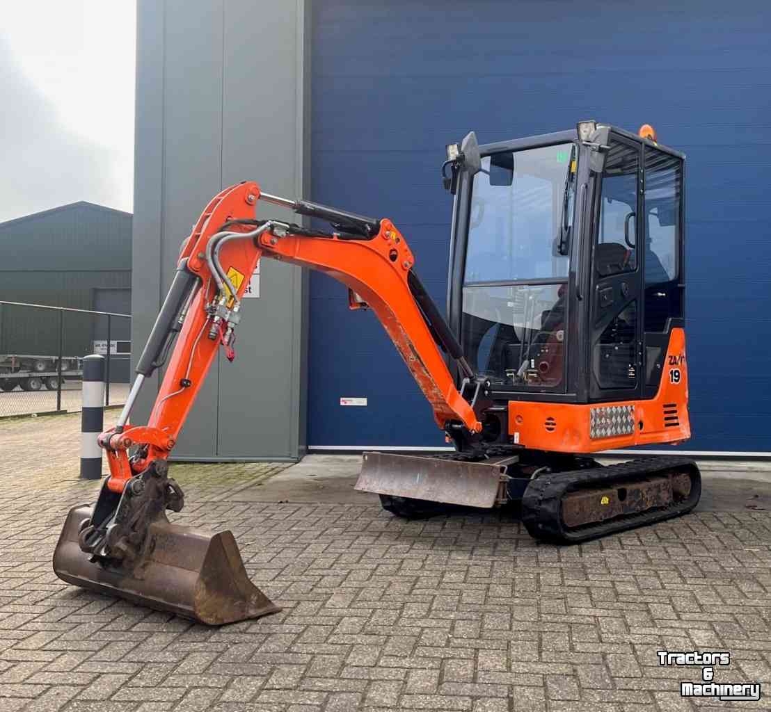 Mini-Excavator Hitachi ZX19-5A CR