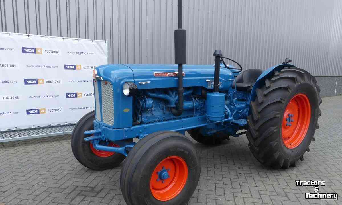 Oldtimers Fordson Major 6 Cylinder