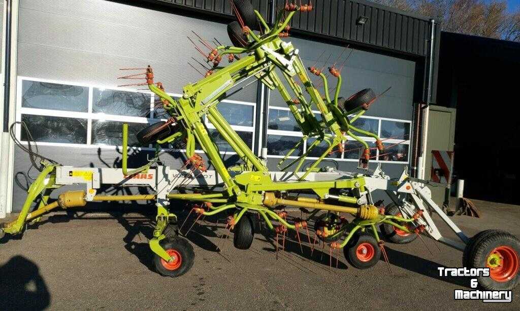 Tedder Claas Volto 1320 T Schudder