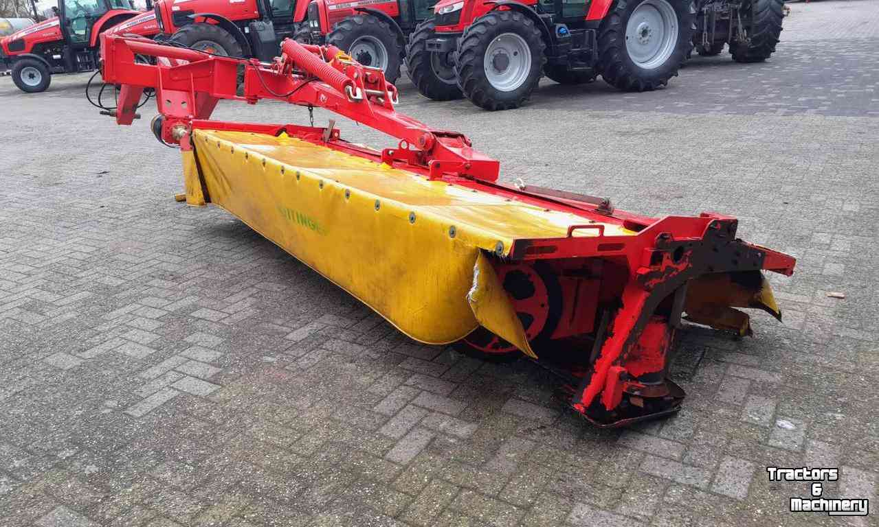 Mower Pottinger Novacat 350 Maaier