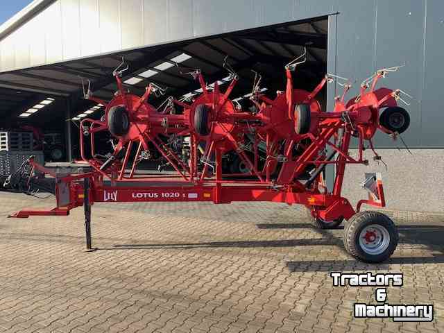 Tedder Lely Lotus 1020