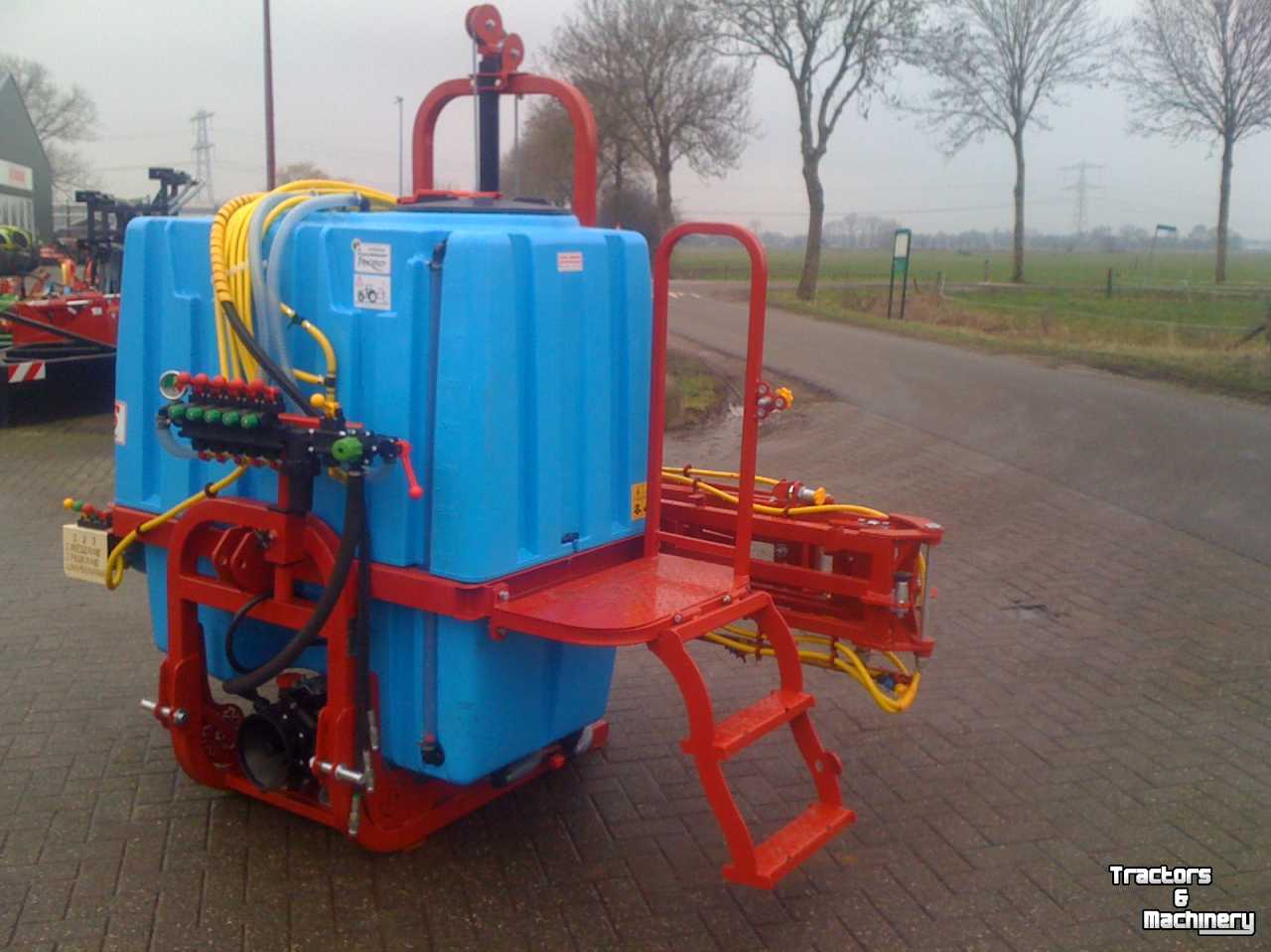 Fieldsprayer 3 points GRS Veldspuit 1000 L schoonwatertank 15 m spuitboom hydraulisch sectiebediening