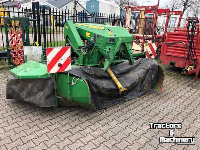 Mower John Deere 131 frontmaai kneuzer