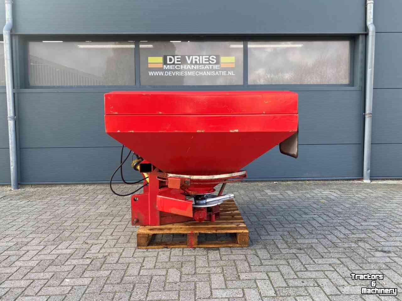 Fertilizer spreader Rotina GTS 1000 K