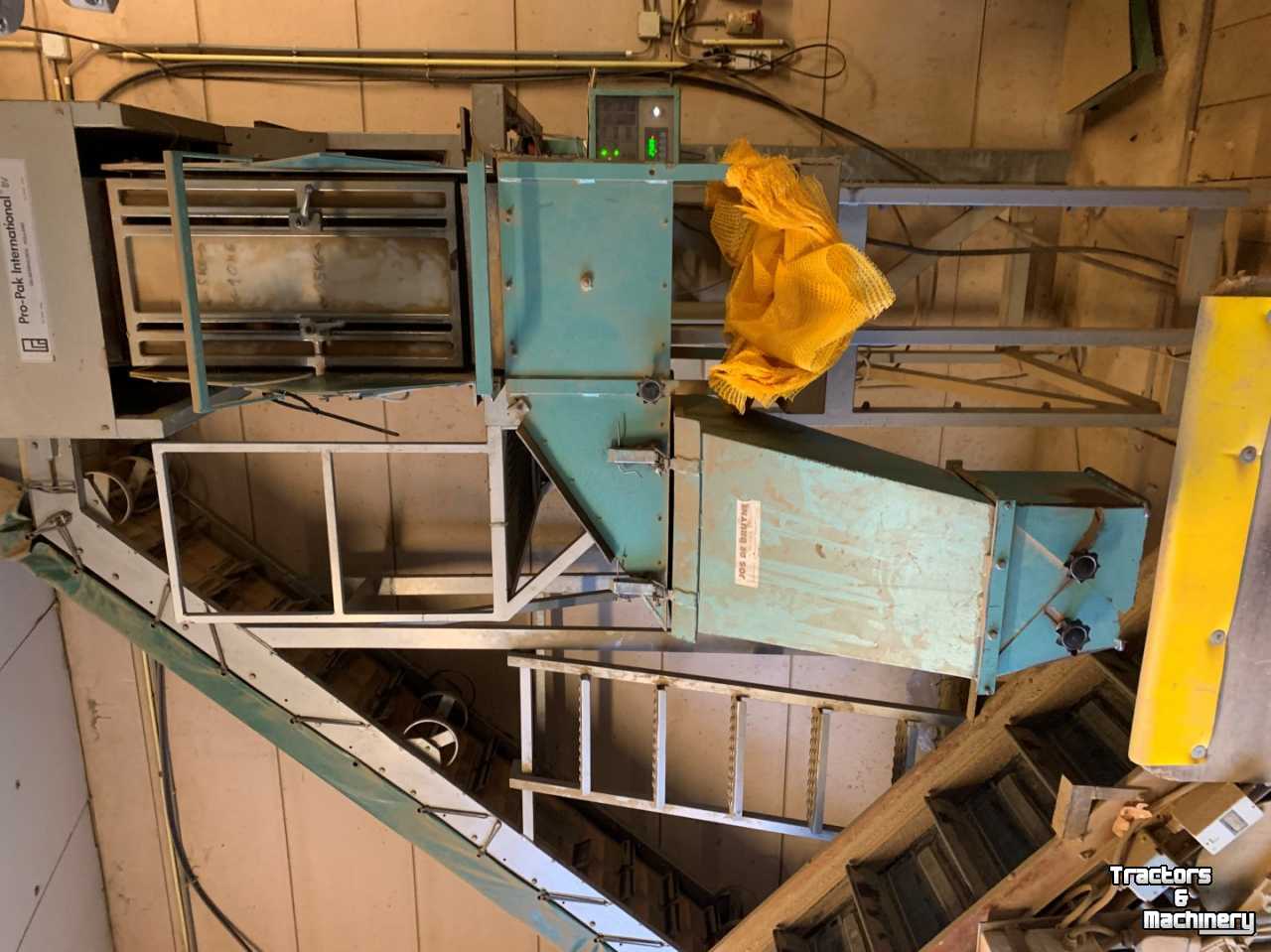 Weighing machines Propak Weeglijn, opvoerelevator, 2000 EW weger, poetmachine