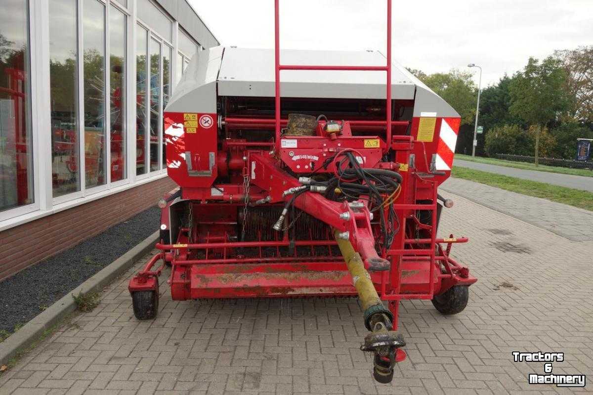 Balers Lely Double Action 220 Perswikkelaar Baler Wrapper