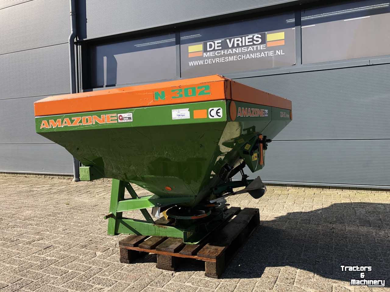 Fertilizer spreader Amazone ZA-perfect