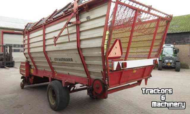 Self-loading wagon Strautmann LBF 261 Opraapwagen