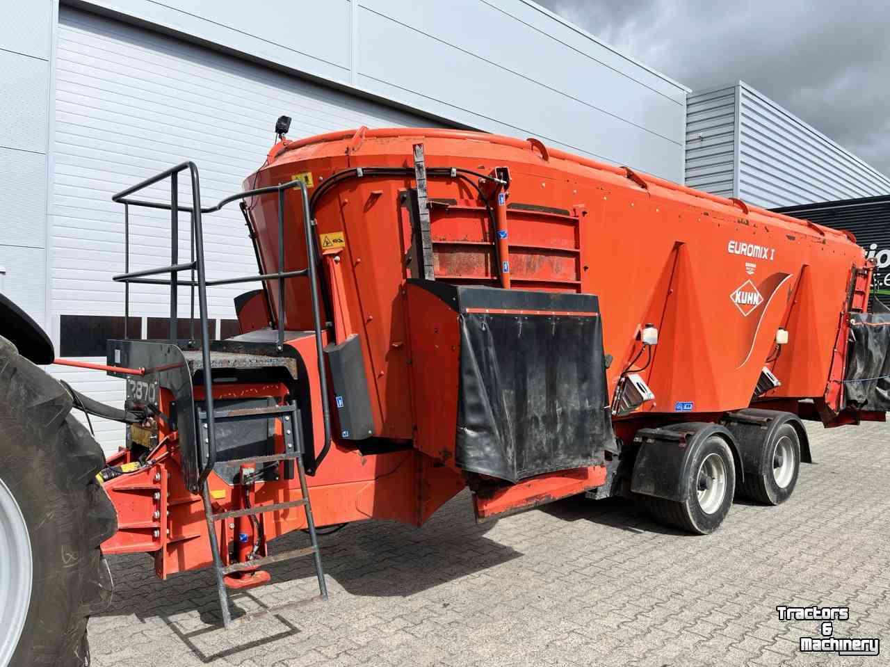 Vertical feed mixer Kuhn EUROMIX 2870