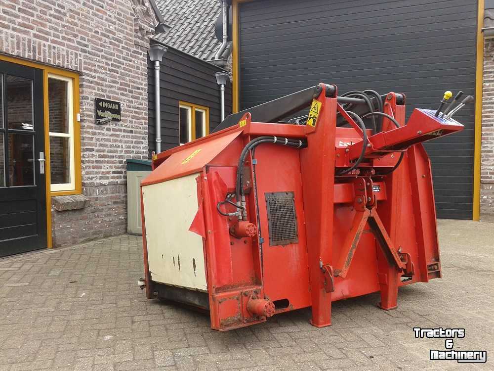 Silage grab-cutter Trioliet Masterkam krabbak voerbak