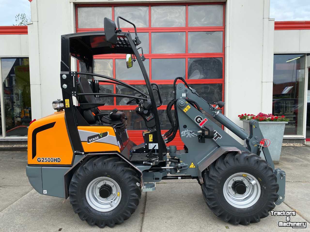 Wheelloader Giant G2500 HD  nieuw !