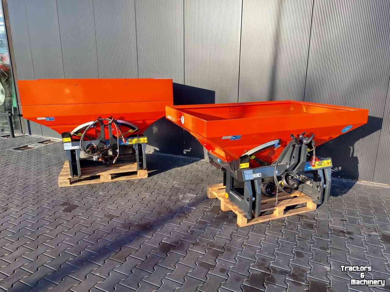 Fertilizer spreader Rauch MDS 20. ECO