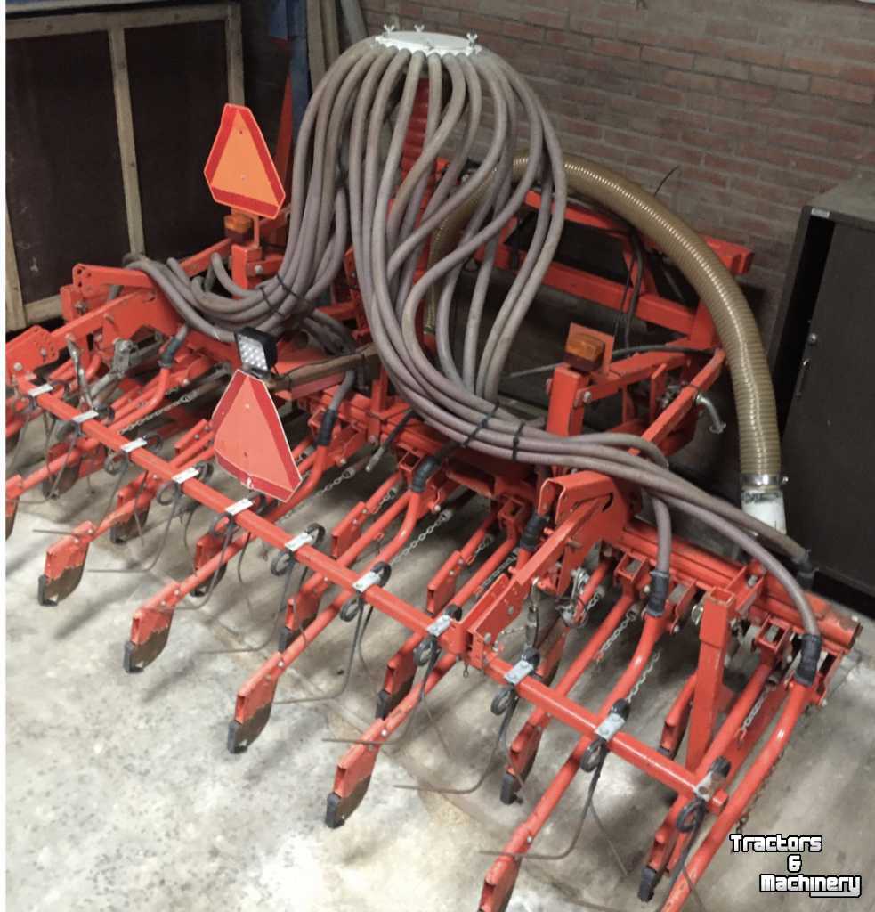 Seed drill Kuhn 3 balks passend op spitter