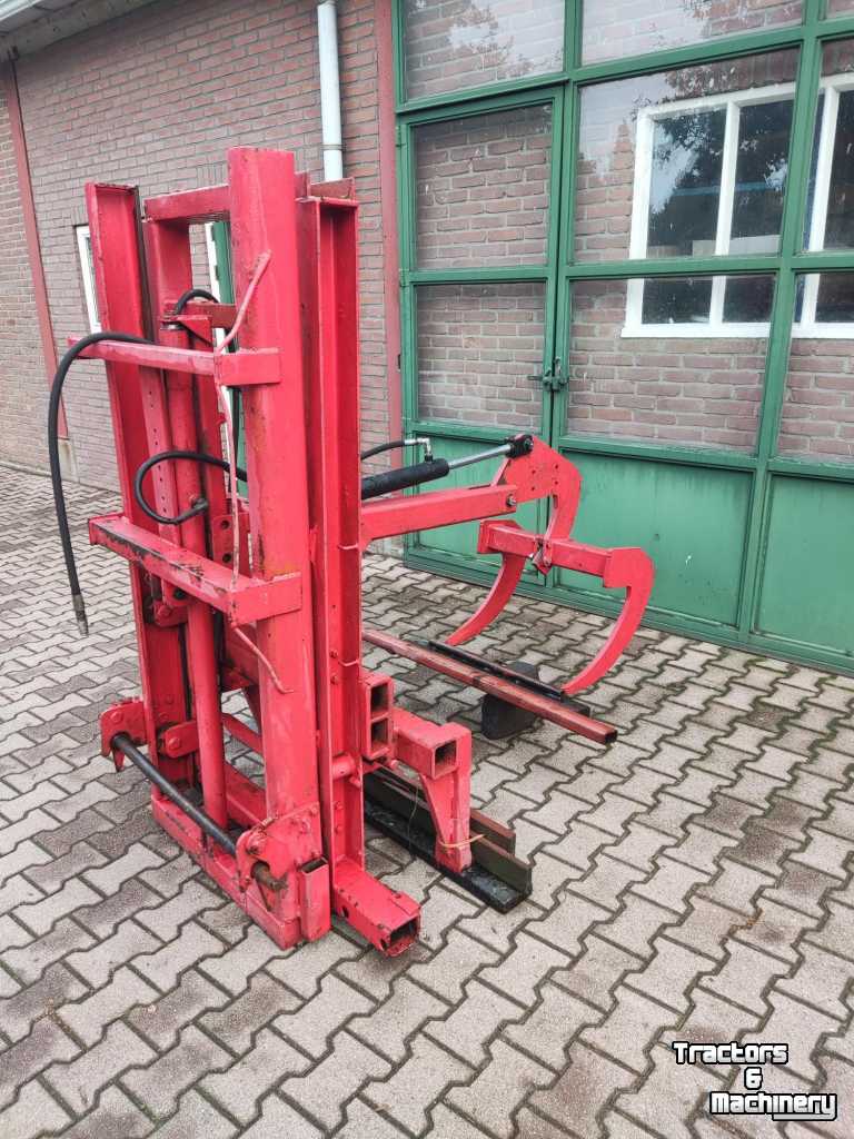 Fork lift & Fork lift truck  Hefmast met balenklem