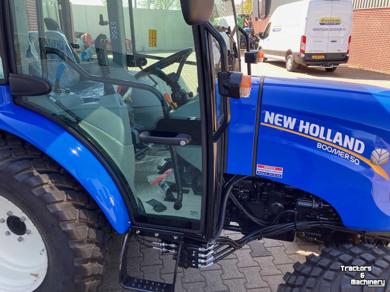 Horticultural Tractors New Holland BOOMER 50 HST CAB AIRCO