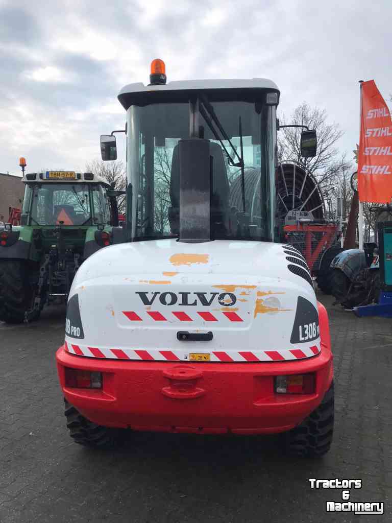 Wheelloader Volvo L305 pro